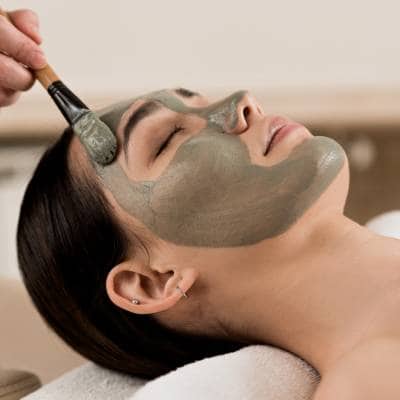 CUSTOM FACIAL